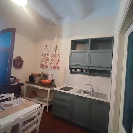 Antonia's Vacation Home, At The Museum Apartment *