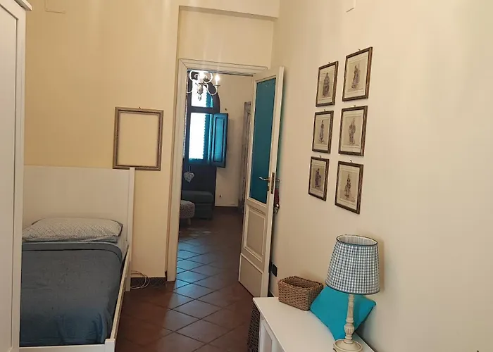 Antonia's Vacation Home, At The Museum * Reggio di Calabria